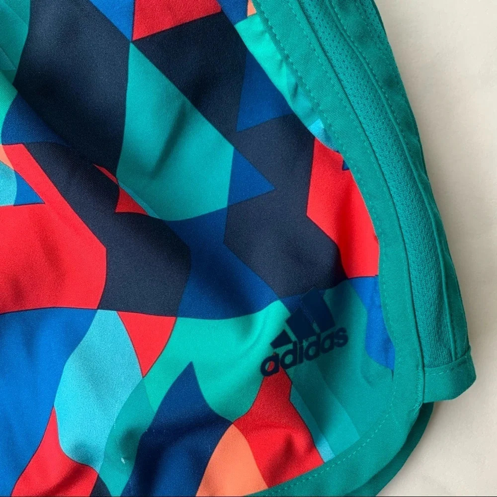 Adidas Climalite geometric triangle print neon shorts 3 inch inseam size S - Picture 2 of 6